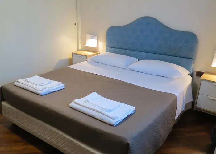 CASA BATTISTI MESSINA Guest House in centro città, ideale per FAMIGLIE o GRUPPI